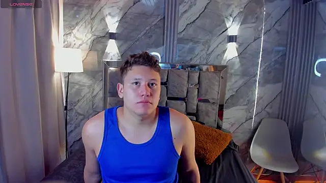 Manson and Zoe online show from 04-16-26, 11:33