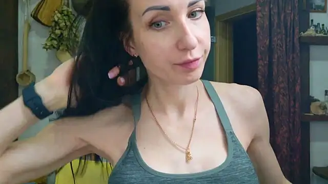 Poorlamb911 online show from 04-10-26, 07:10