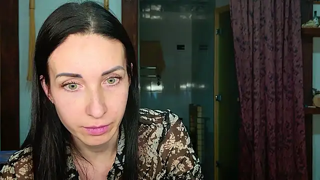 Poorlamb911 online show from 02-10-26, 08:19