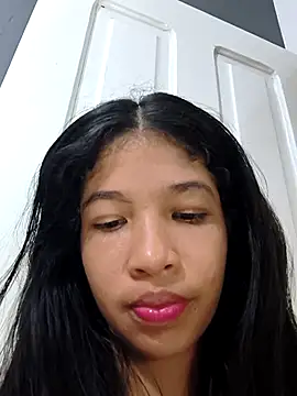 SiennaSuarez online show from 03-26-26, 02:10