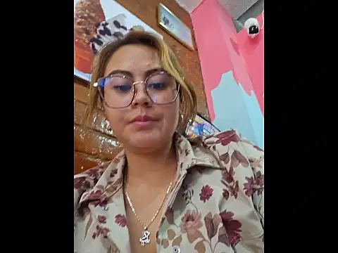 Mari-98 online show from 05-19-26, 08:27