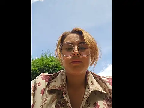 Mari-98 online show from 05-25-26, 07:01