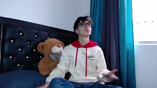 gabriel x18 online show from 03-15-26, 09:00