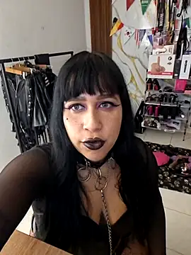 Snapshot of valen_ros chatting on 07-05-26, 03:22 valen ros online show from 07-05-26, 03:22