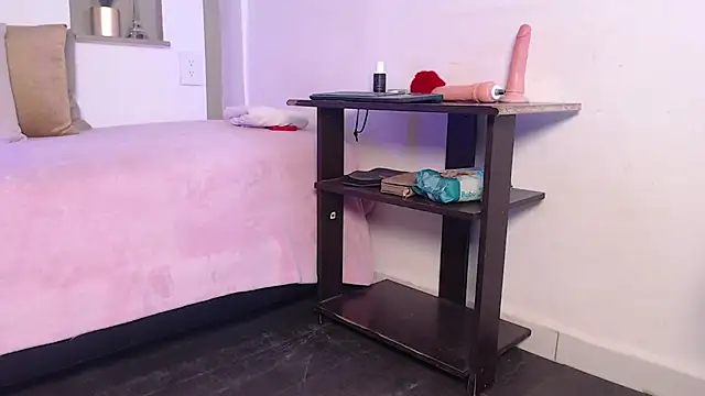 Ladysweety01  online show from 04-16-26, 09:39