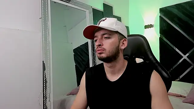 Logan Wolf-js online show from 03-27-26, 02:42