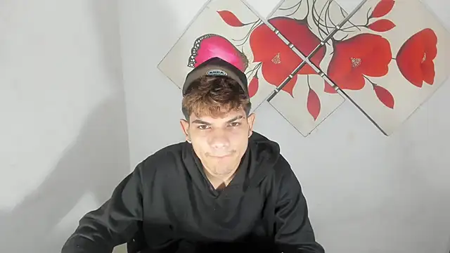 Jesshot bigcock20cm online show from 04-02-26, 02:13