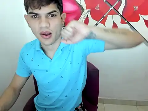 Jesshot bigcock20cm online show from 02-28-26, 03:17