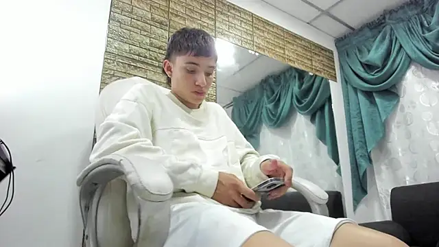 Wesleey-Boy online show from 02-19-26, 07:05