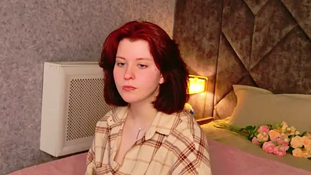 Milana Bold online show from 05-12-26, 08:37