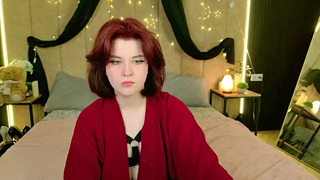 Milana Bold online show from 05-17-26, 09:15