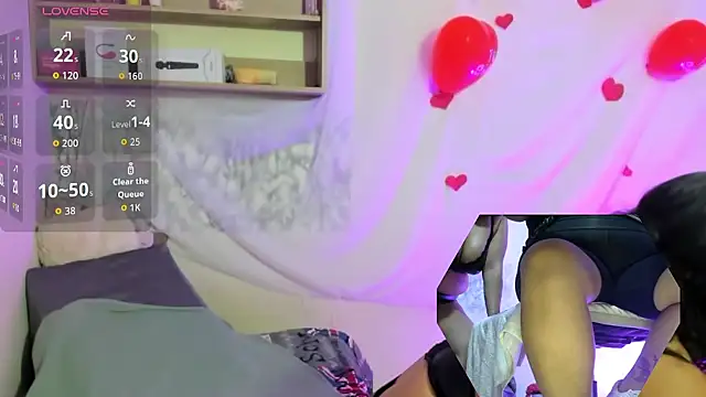 Snapshot of Nyomi_browm chatting on 02-12-26, 04:12 Nyomi browm online show from 02-12-26, 04:12