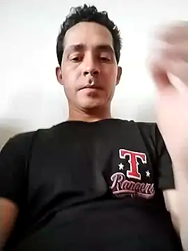 Snapshot of Santiago_vnz chatting on 03-03-26, 09:55 Santiago vnz online show from 03-03-26, 09:55