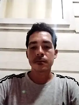 Snapshot of Santiago_vnz chatting on 02-27-26, 04:01 Santiago vnz online show from 02-27-26, 04:01