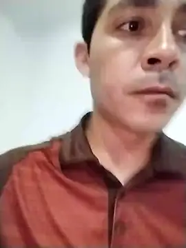 Snapshot of Santiago_vnz chatting on 02-16-26, 11:57 Santiago vnz online show from 02-16-26, 11:57