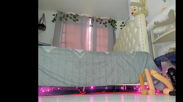 sweet supreme online show from 02-16-26, 08:40