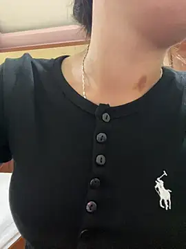 DoliceGirl2k online show from 04-18-26, 02:58