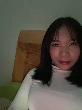 Snapshot of DoliceGirl2k chatting on 02-13-26, 08:25 DoliceGirl2k online show from 02-13-26, 08:25