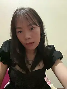 Snapshot of DoliceGirl2k chatting on 03-29-26, 01:51 DoliceGirl2k online show from 03-29-26, 01:51