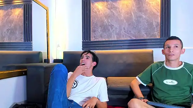 Snapshot of Wonka_1 chatting on 02-09-26, 04:10 Wonka 1 online show from 02-09-26, 04:10