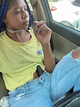 Snapshot of Ebony_Queeen chatting on 06-19-26, 01:28 Ebony Queeen online show from 06-19-26, 01:28