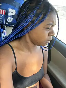 Snapshot of Ebony_Queeen chatting on 06-20-26, 01:38 Ebony Queeen online show from 06-20-26, 01:38