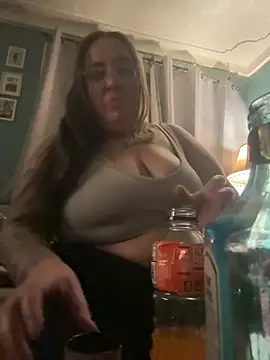 kayleighgirl online show from 05-09-26, 06:06