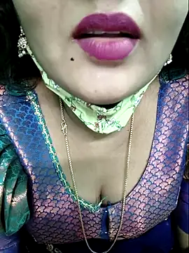 Tamilkannadacouple online show from 05-08-26, 06:17