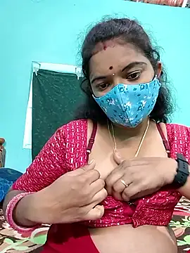 Snapshot of Tamilkannadacouple chatting on 02-21-26, 06:48 Tamilkannadacouple online show from 02-21-26, 06:48