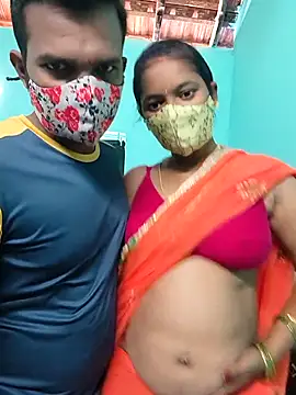 Snapshot of Tamilkannadacouple chatting on 02-12-26, 05:18 Tamilkannadacouple online show from 02-12-26, 05:18