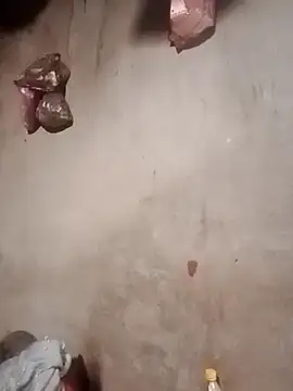 Snapshot of cuunon11 chatting on 02-10-26, 02:43 cuunon11 online show from 02-10-26, 02:43