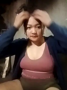 Snapshot of cuunon11 chatting on 02-08-26, 06:33 cuunon11 online show from 02-08-26, 06:33