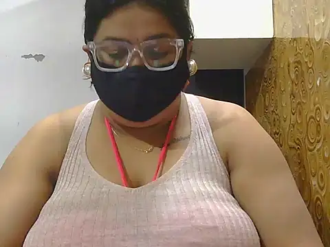 GangbangCouple online show from 05-18-26, 08:30