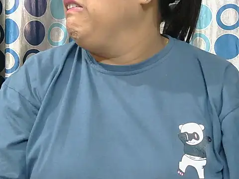 GangbangCouple online show from 03-21-26, 11:03