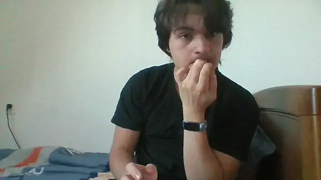 MrPine19 online show from 02-08-26, 02:42