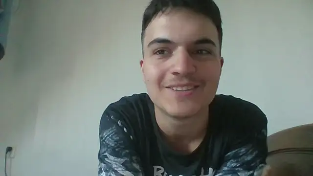 MrPine19 online show from 02-16-26, 04:11