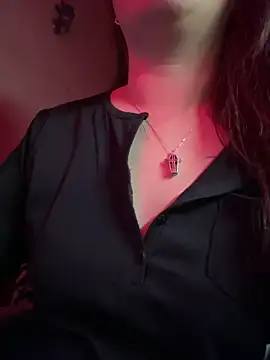 HaleyKin online show from 03-01-26, 05:57