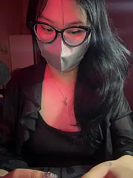 HaleyKin online show from 04-24-26, 02:30