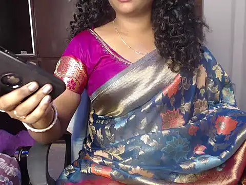 VixenNandhu online show from 07-31-26, 06:16