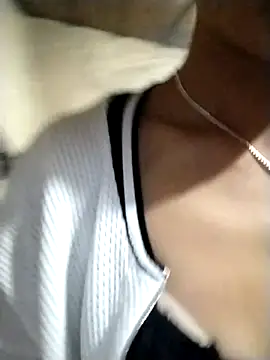 Snapshot of sen1199 chatting on 02-15-26, 10:52 sen1199 online show from 02-15-26, 10:52