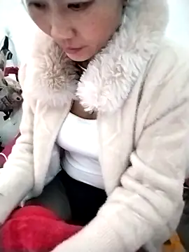 Snapshot of sen1199 chatting on 02-05-26, 10:11 sen1199 online show from 02-05-26, 10:11