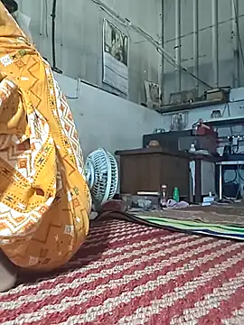 Sweet-runi online show from 04-10-26, 02:07