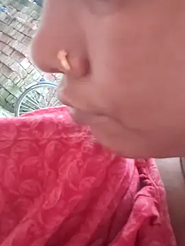 Sweet-runi online show from 04-12-26, 12:30