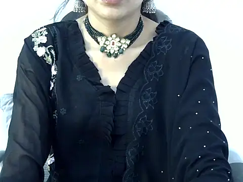 Snapshot of Mehaak_ chatting on 06-23-26, 07:06 Mehaak online show from 06-23-26, 07:06