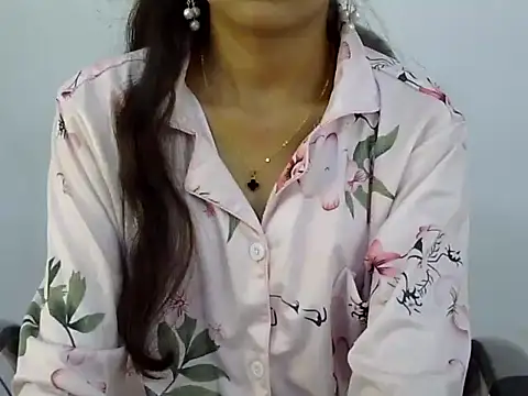 Snapshot of Mehaak_ chatting on 06-22-26, 06:32 Mehaak online show from 06-22-26, 06:32