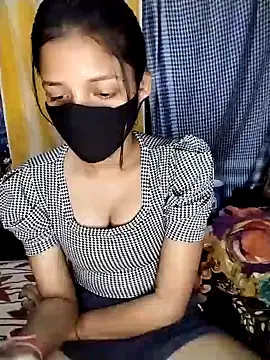 Naina-hott online show from 02-18-26, 07:21