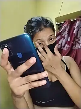 Naina-hott online show from 05-31-26, 07:47