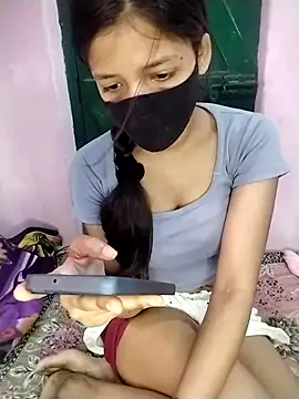 Naina-hott online show from 04-21-26, 02:25