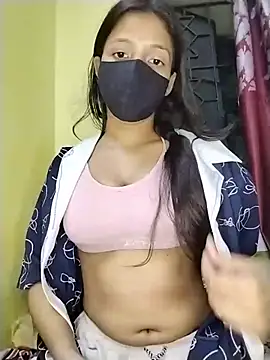 Naina-hott online show from 05-14-26, 06:05