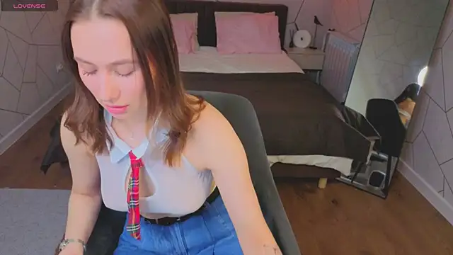  Kiki angel  online show from 04-22-26, 09:27
